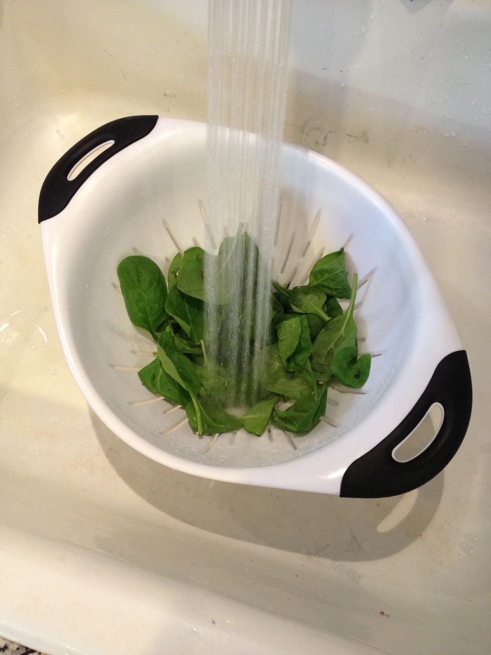 Rinse the spinach