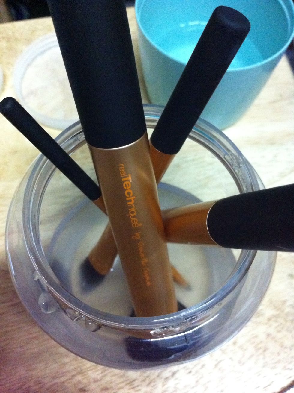 Rinse thoroughly with cold water. I rinsed mine twice to make sure no residue of the conditioner is left on the bristles.