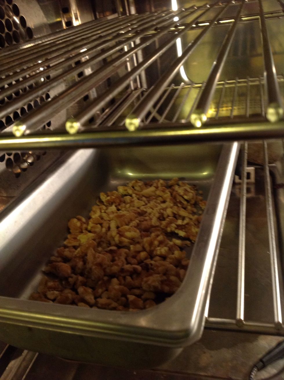 Roast walnuts,convection 350F (177C) for 5-8 min.