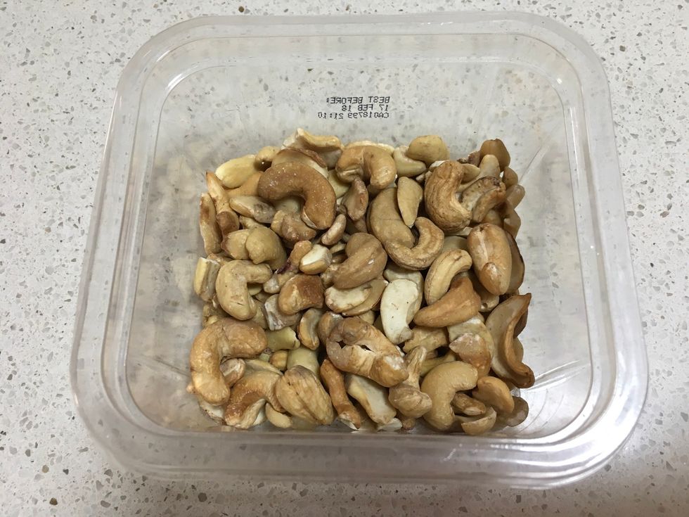 Roasted cashew nuts