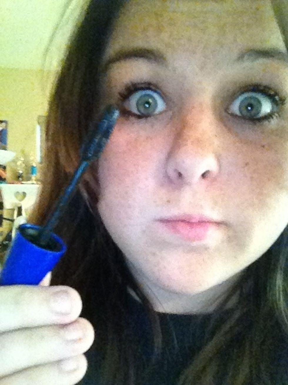 ROCKET MASCARA on top and bottom lashes