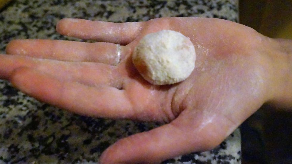 Roll dough into balls