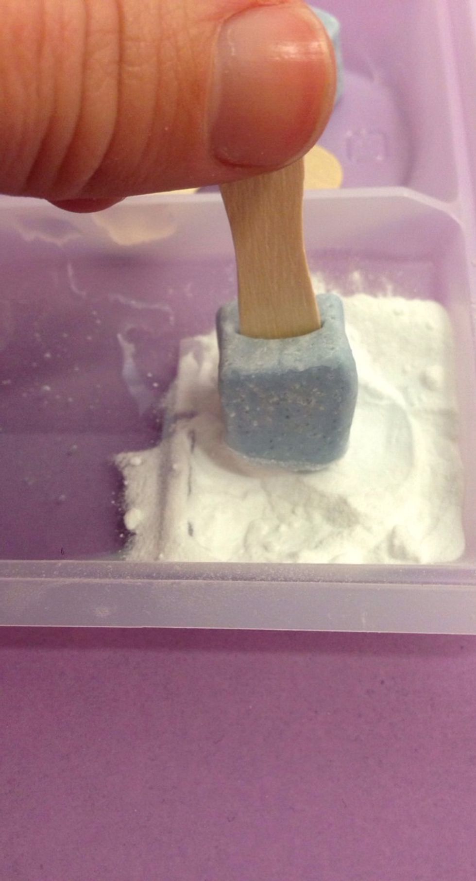 Roll in powder