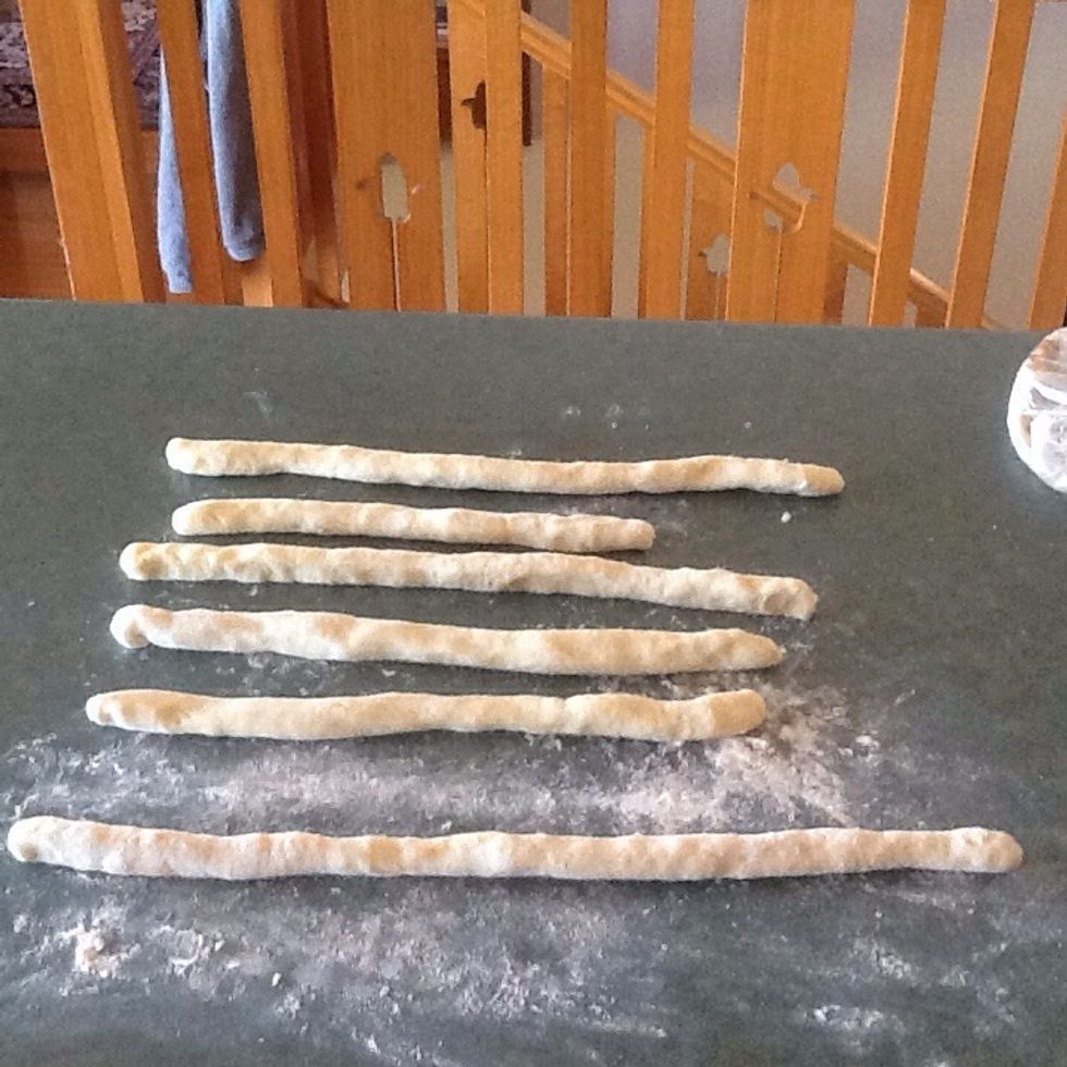 Roll into 6 cigar looking pieces