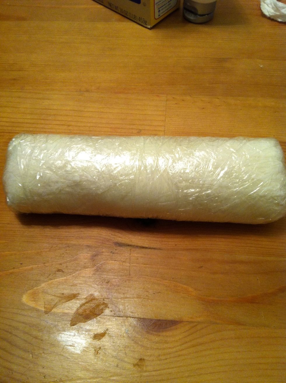 Roll it up in double layers of plastic wrap and store it in the fridge for at least an hour before use. Store up to 9 months in the fridge double wrapped and in an air tight container.
