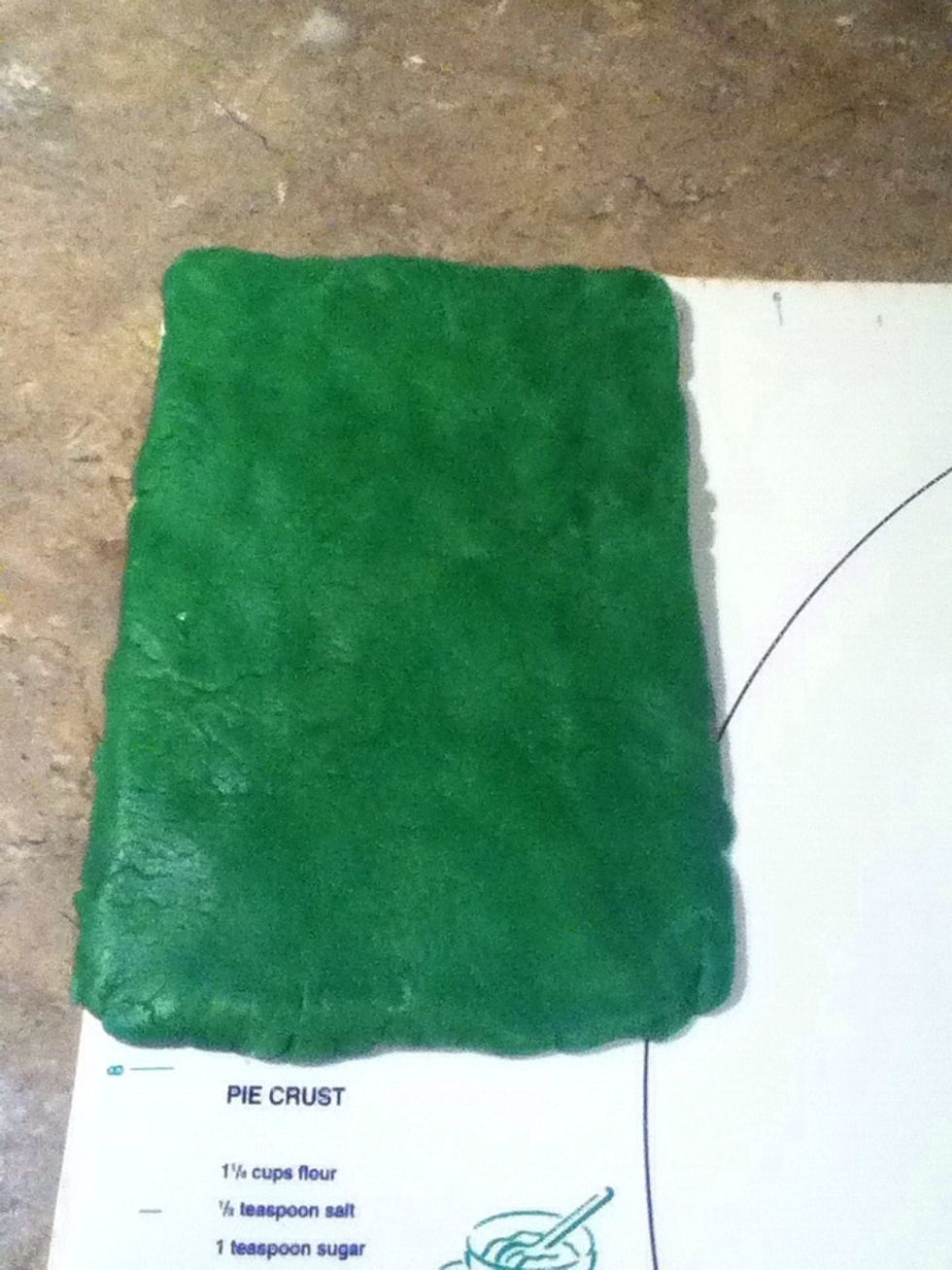 Roll out green dough to 8x5 inches.