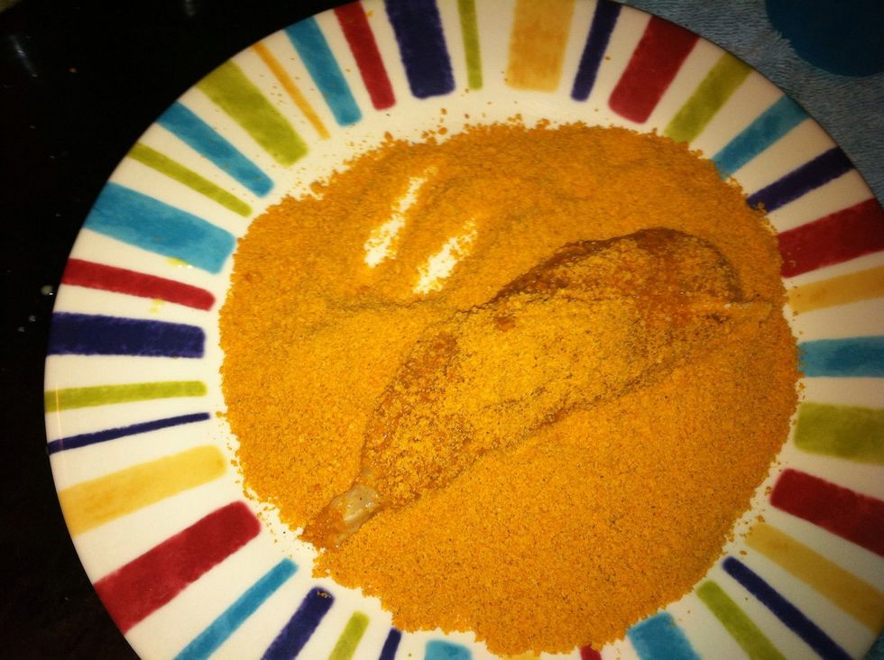 Roll the chicken into the Panko, make sure every bit and pieces is covered