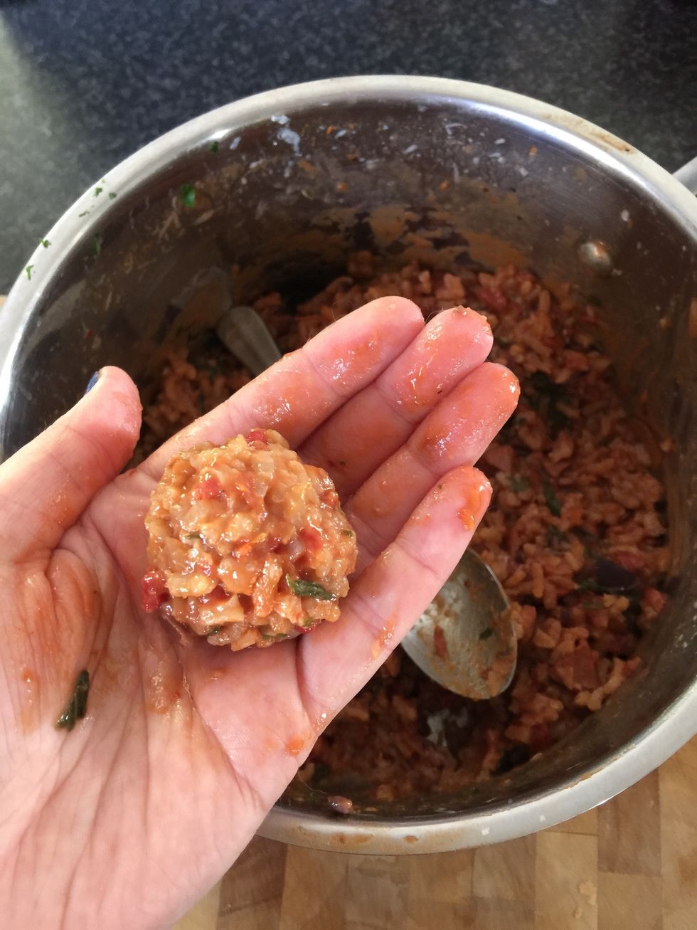 Roll the cold risotto into a ball - roughly golf ball size or to your liking.