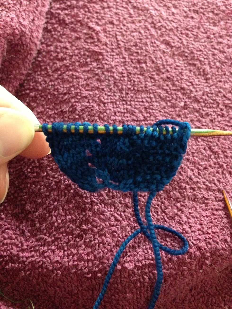 Row 10: p10, inc 1, k7