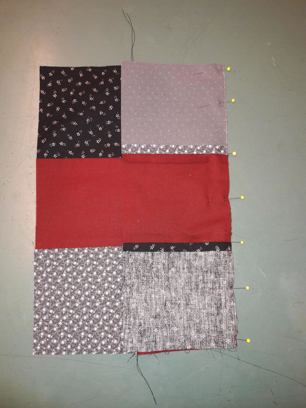 S\u00e4tt sedan n\u00e5gra knappn\u00e5lar till.