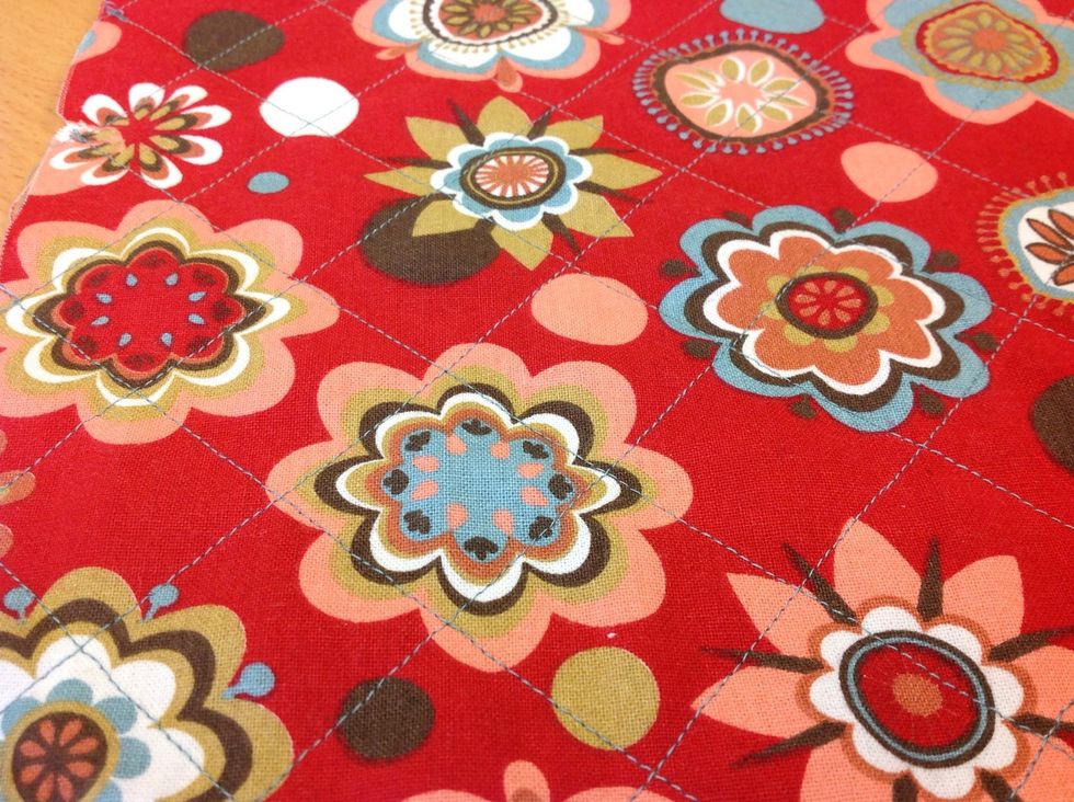 S\u00e5 h\u00e4r kan det se ut n\u00e4r quiltningen \u00e4r klar! Dekorera g\u00e4rna med brodermaskin, applikation eller annat.