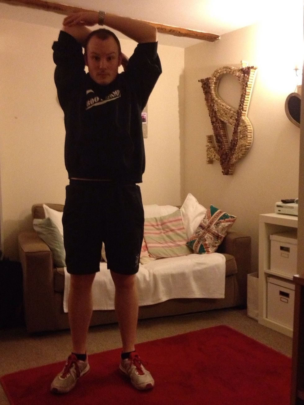 Same again with the other arm, again holding it with the other hand for 10 seconds