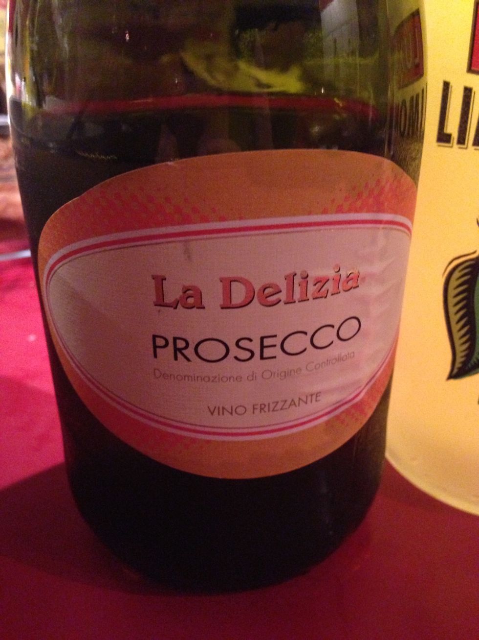 Same story as with the Limoncello. The better the Prosecco, the better the Scropino.