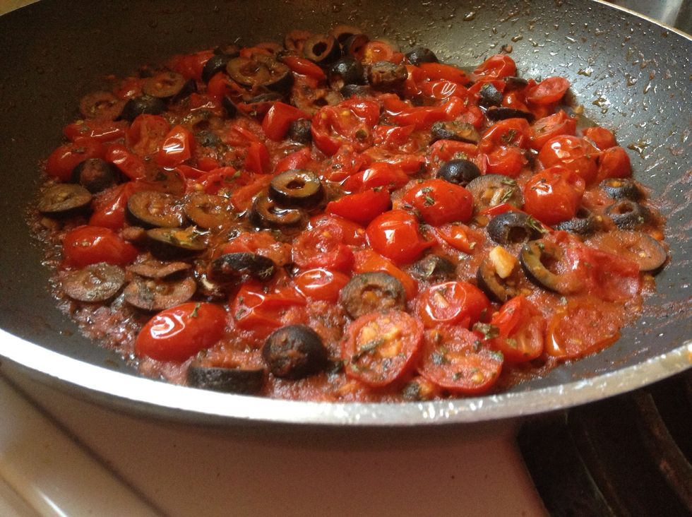 Sauce will look like this; feel free to add a third of a vegetable cube as shown in my other guides