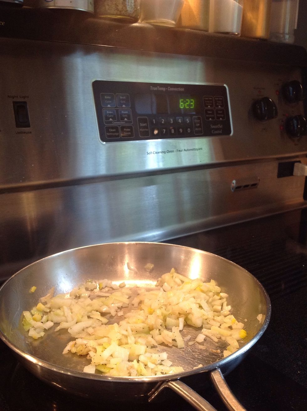 Saut\u00e9 onions until golden. Set aside.