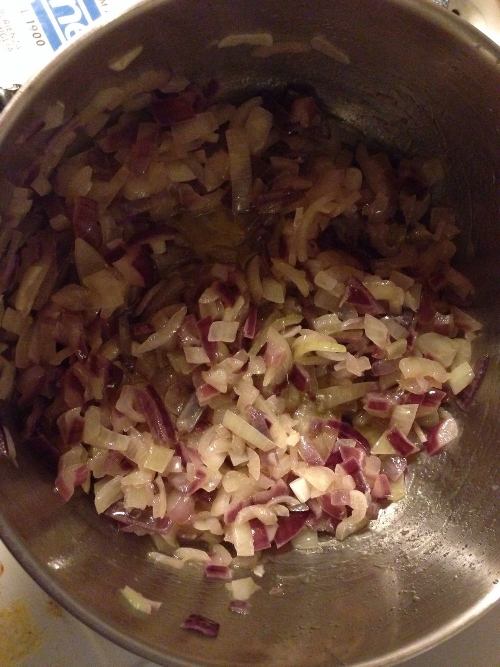Saut\u00e9 the onions in some olive oil, make sure they don't burn. Ad the vinegar.