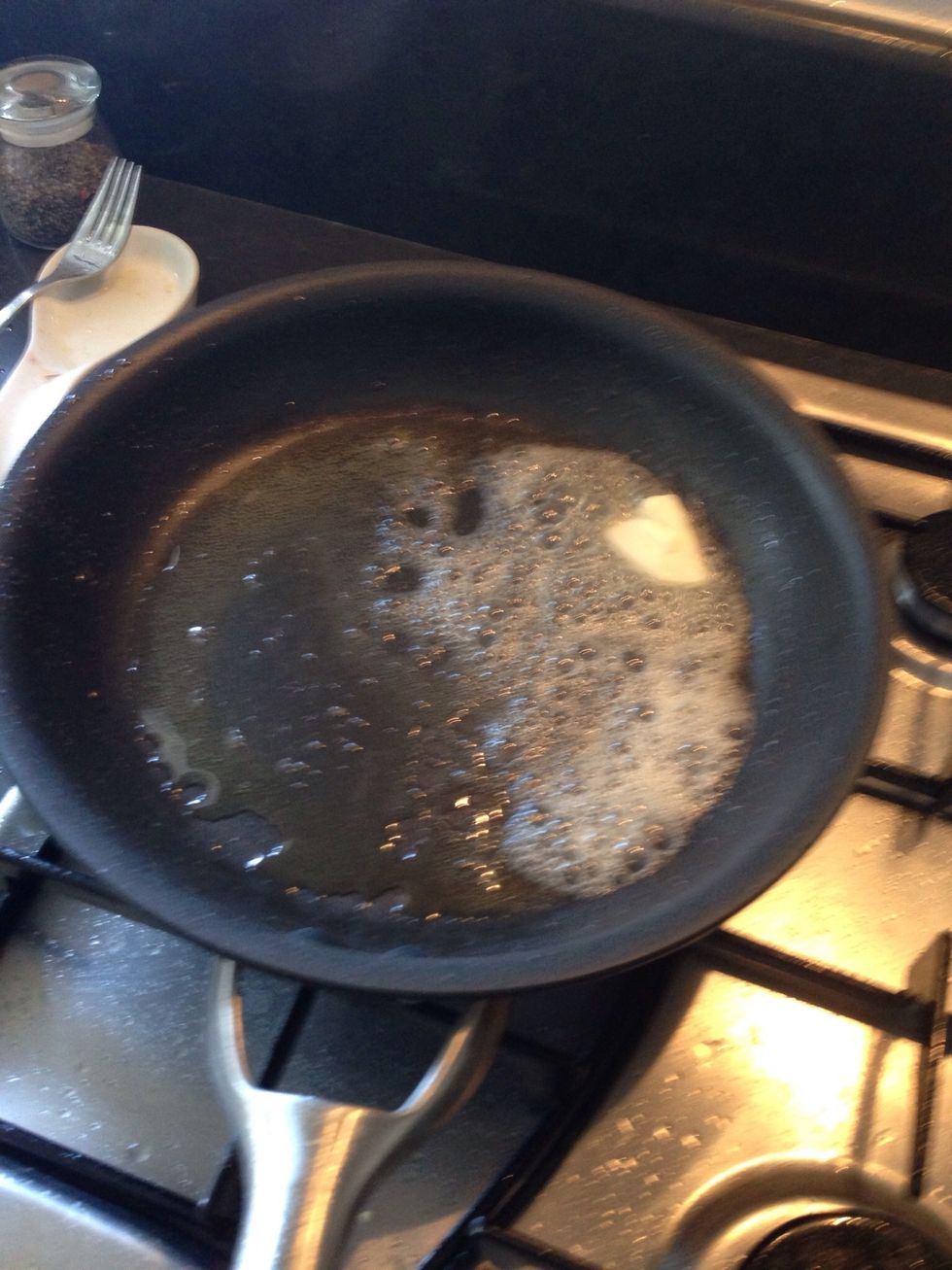 Saut\u00e9ing the mushrooms in oil and butter is very delicate. Make sure the butter stops bubbling before tossing the mushrooms in.