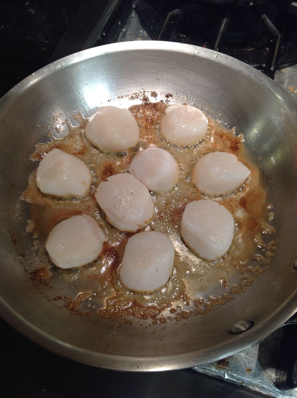 Saute' scallops in butter about 90 seconds per side.