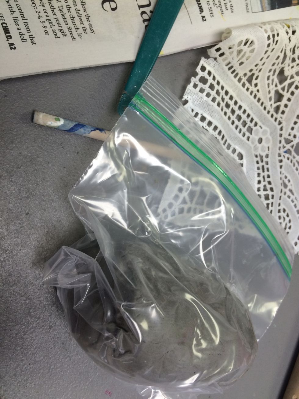 Save excess clay in an air-tight bag.