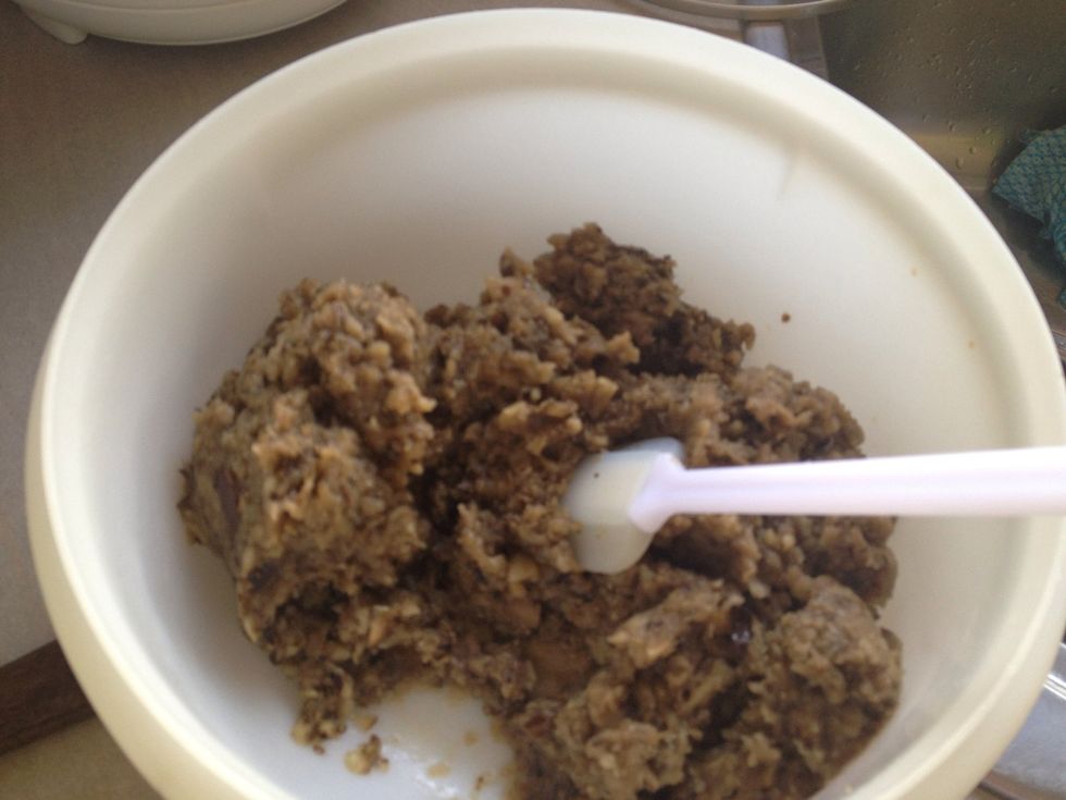 Scoop out with a spatula into a bowl n set aside