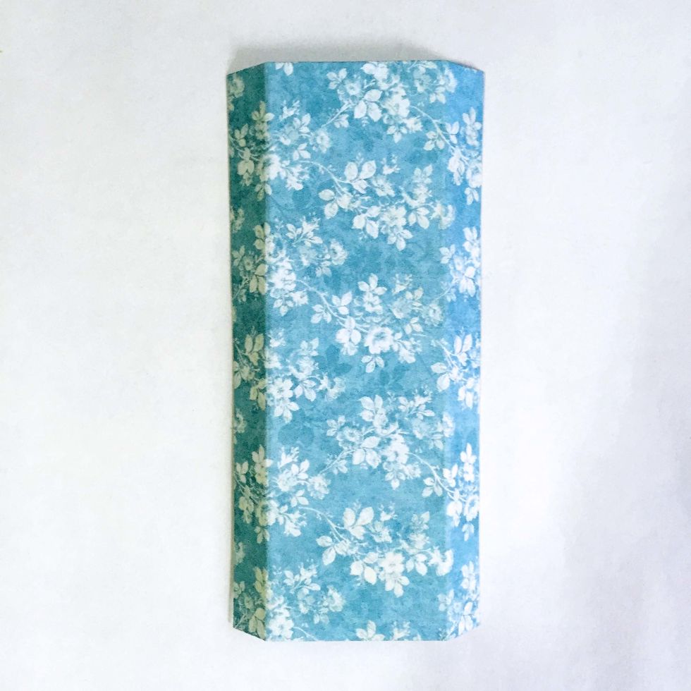 Score and fold 0.5" from both sides as shown.