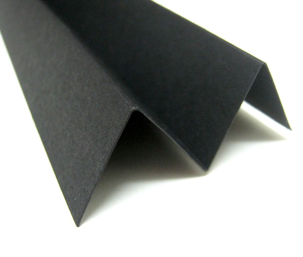 Score three fold lines every 1" lengthwise. Fold in accordion shape to create "M".