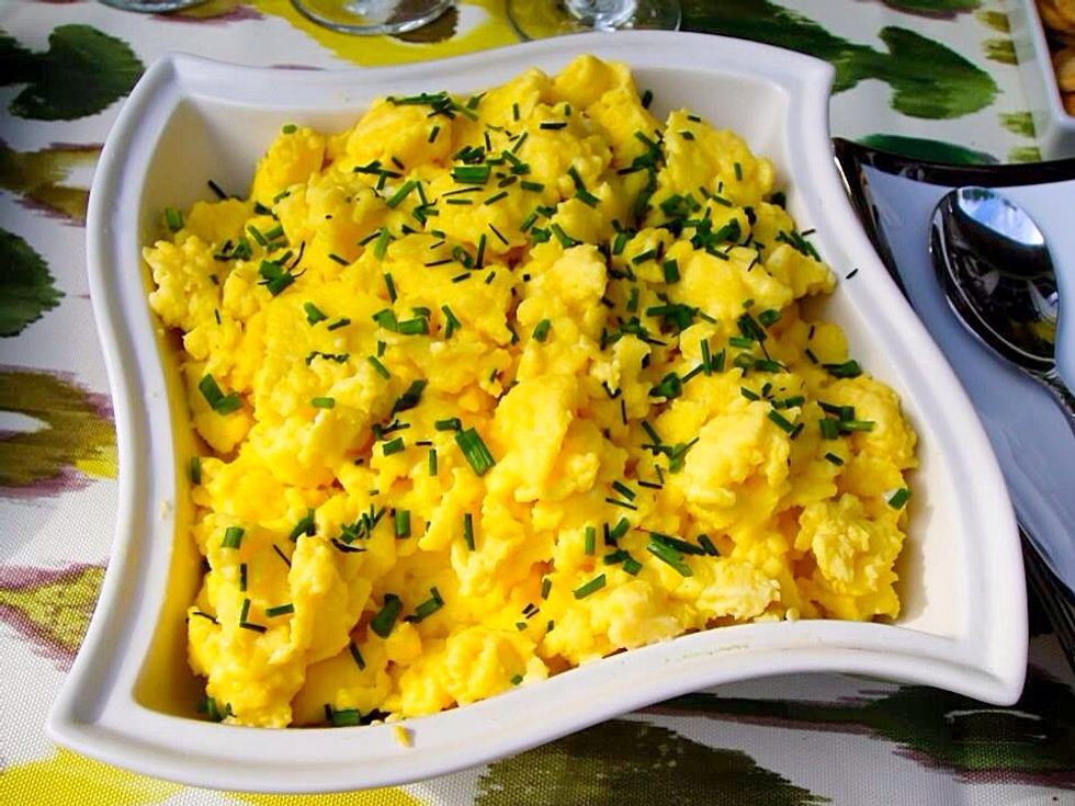 Scramble eggs