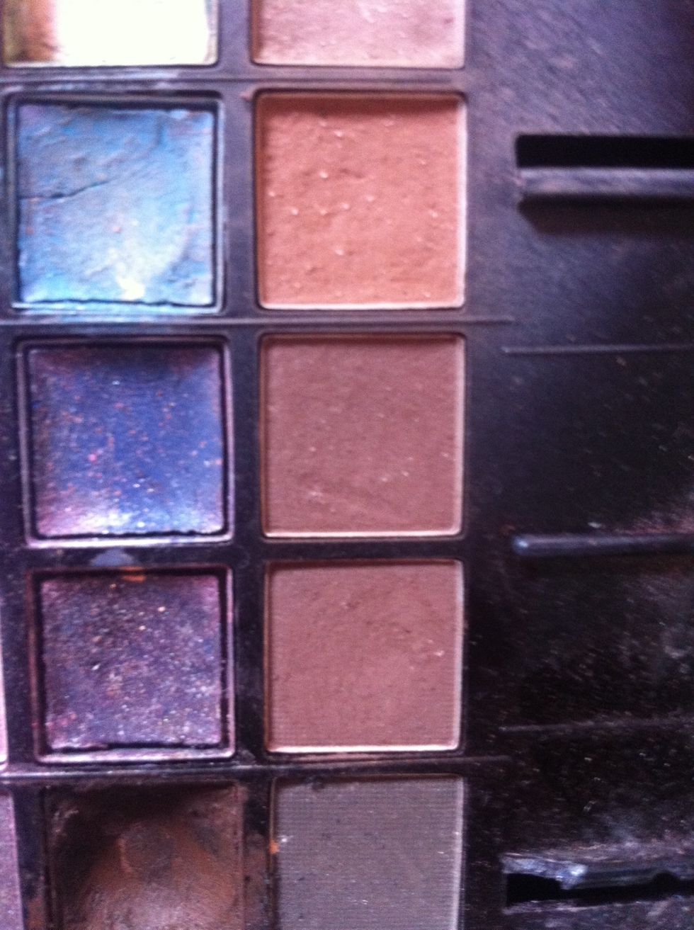 Scrape in a matte brown shadow