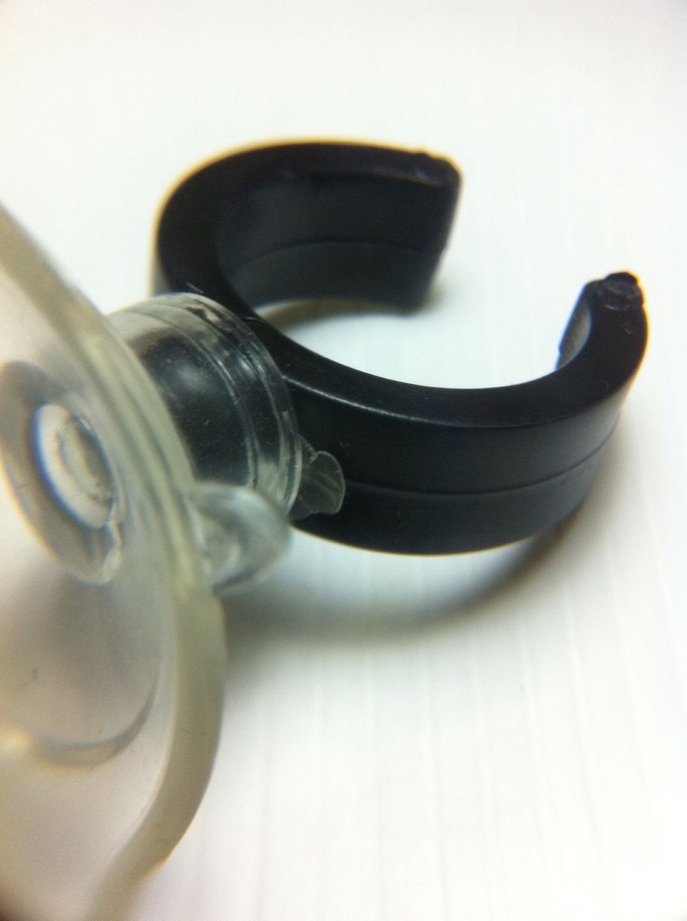 Screw hole tripod adapter will be attached to rubber pod then can used to adapter mounting tripod