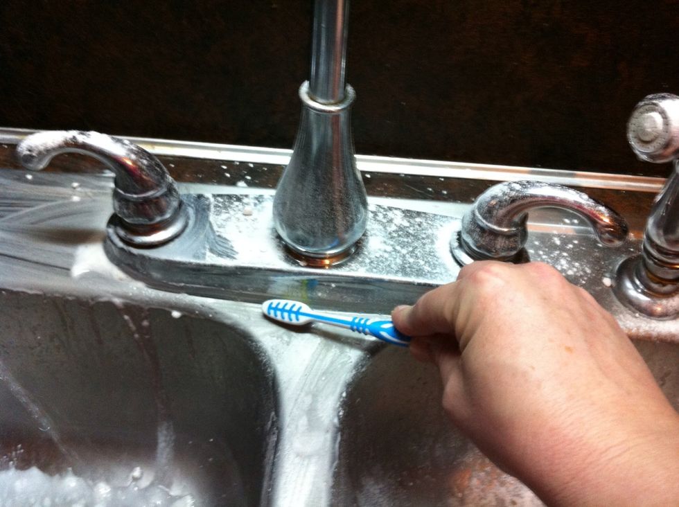 Scrub more edges....