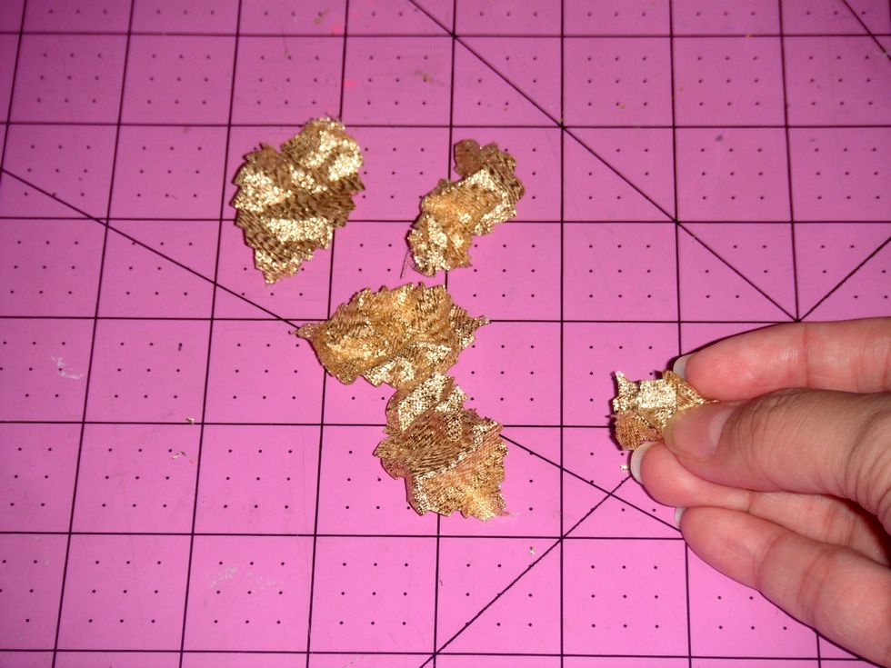 Scrunch the leaves and let dry. Optional: Use a heat gun to dry faster.