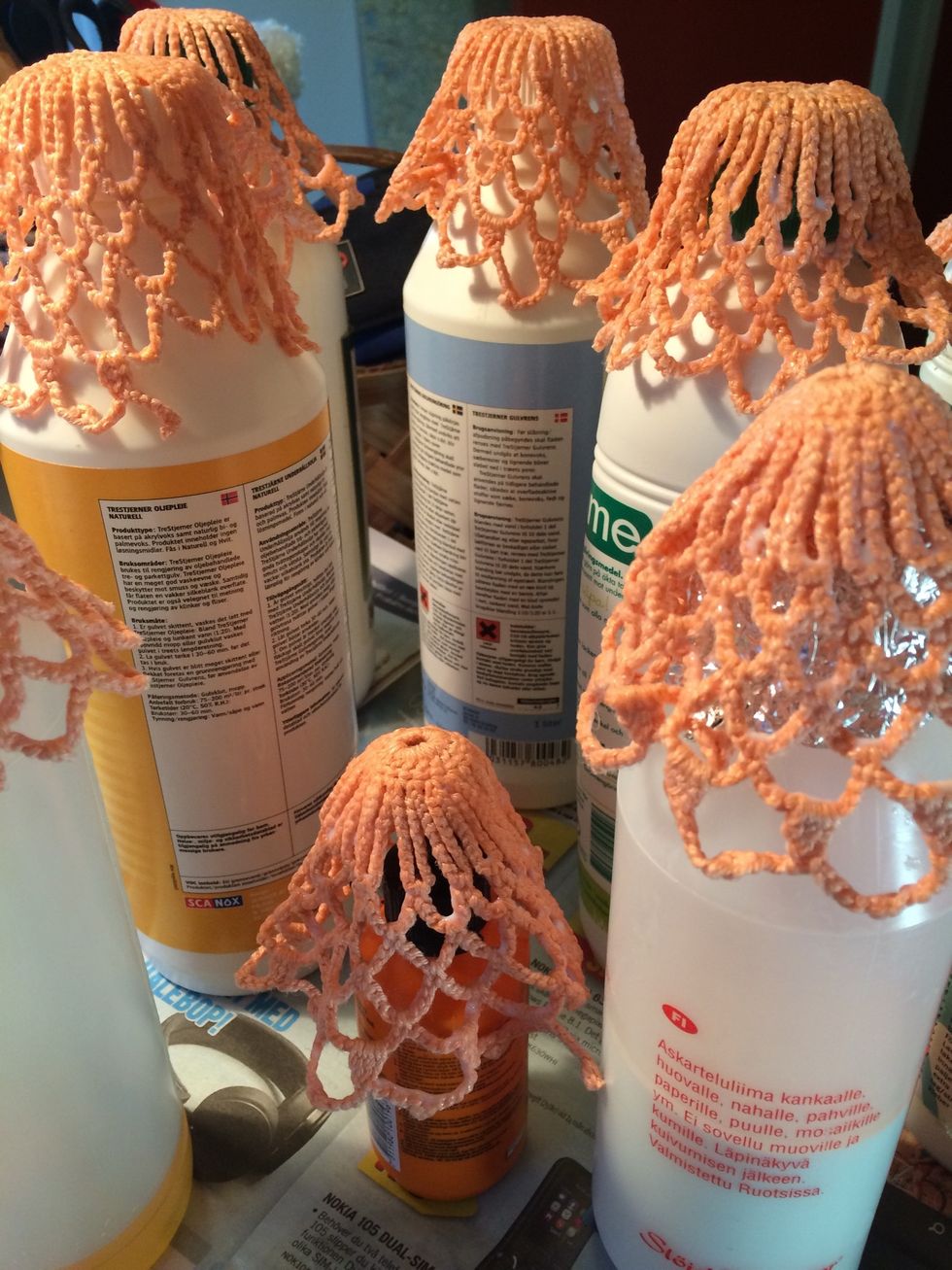 Se till att du har lika m\u00e5nga flaskor som virkningar.