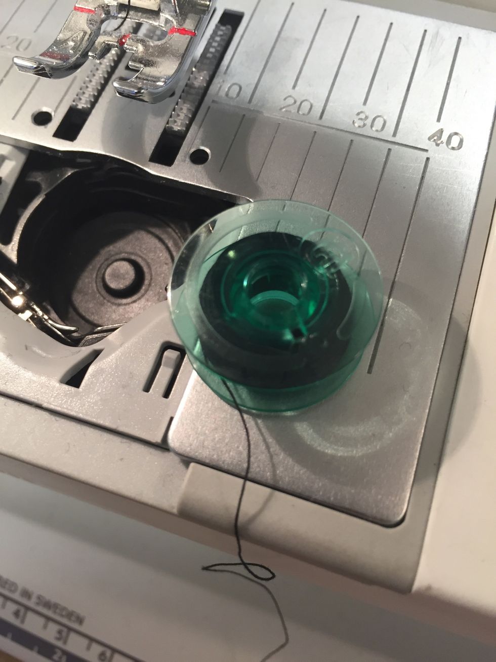 Se till att du har undertr\u00e5den s\u00e5 att "H:et" \u00e4r v\u00e4nt upp\u00e5t.