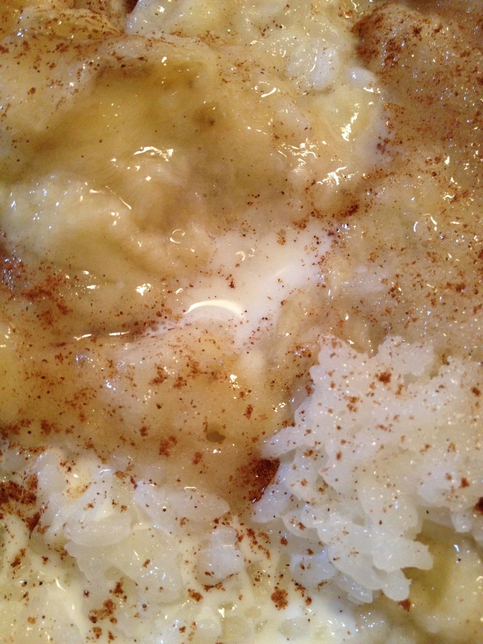 Season and sweeten to your heart's content. I went with a few nice tablespoons of white sugar, speck of salt, sprinkling of cinnamon. Brown sugar, honey, a syrup, even a sugar sub would be fine here.