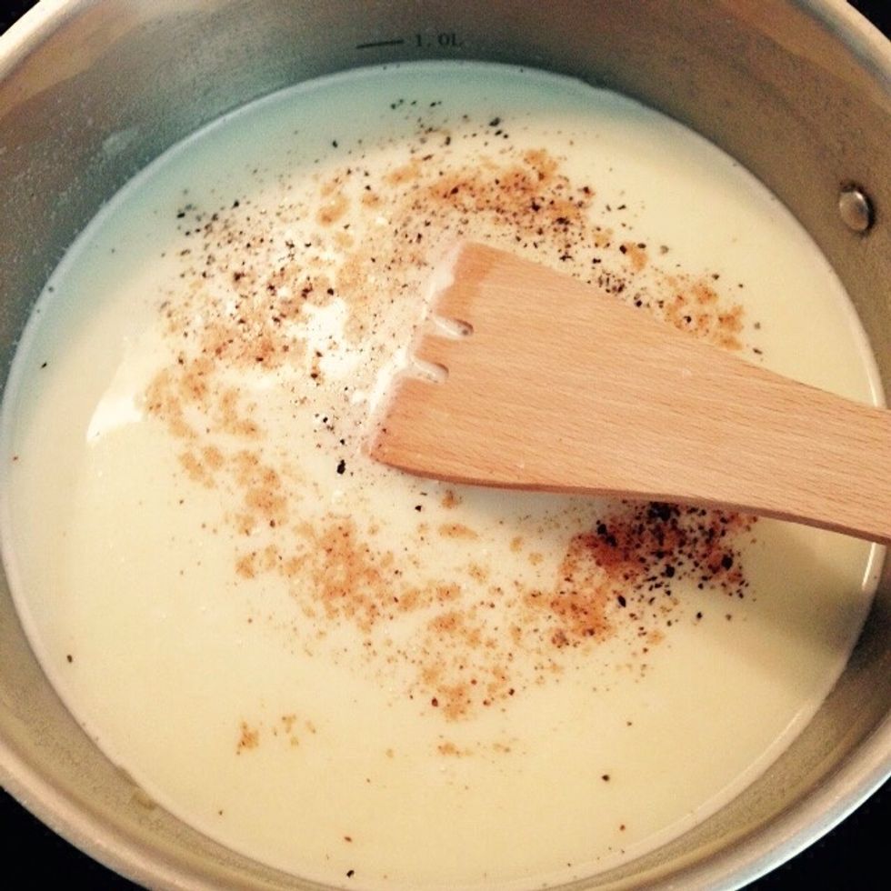 Season with nutmeg, pepper and salt.