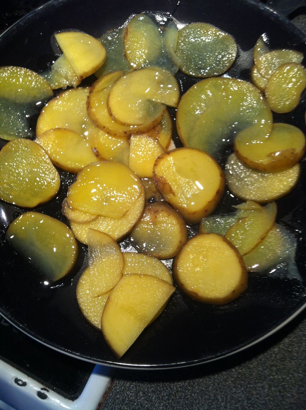 Season With salt and garlic. And Pour some oil.