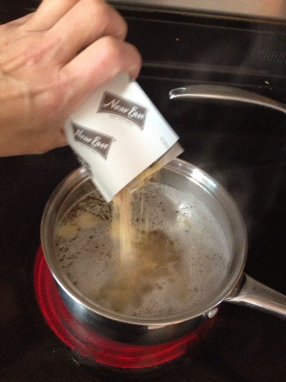 Seasoning packets.