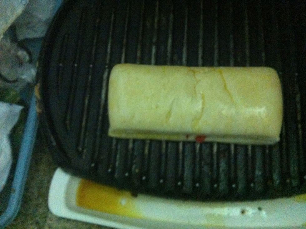 Second peice of bread, oiled side up this time.