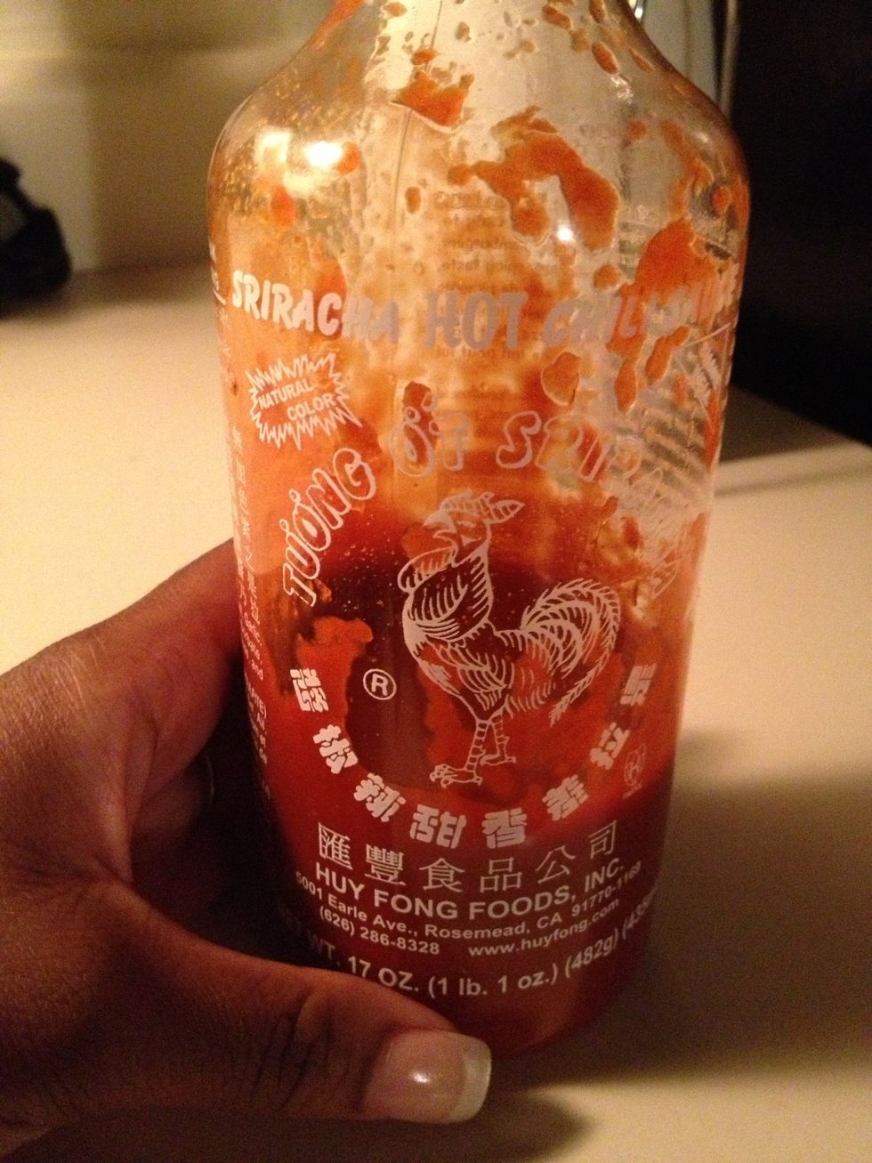 Secret ingredient (optional) : Sriracha ... I live by this stuff ... I combine the hot sauce and sriracha for a nice kick ... I love spice!!!