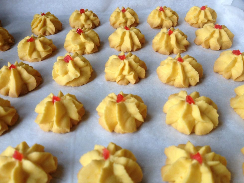 See, the base turns brown when it is already cooked. Take them out from the oven and leave them to cool for a while.