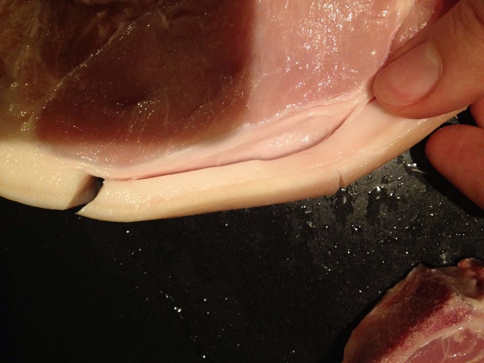 See the cut on the left? That's too deep. The little cut on the right is what you're aiming for.