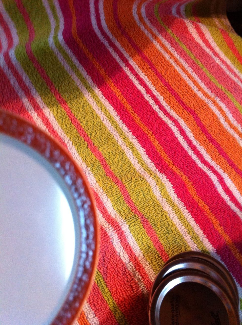 See the red? That's what seals.