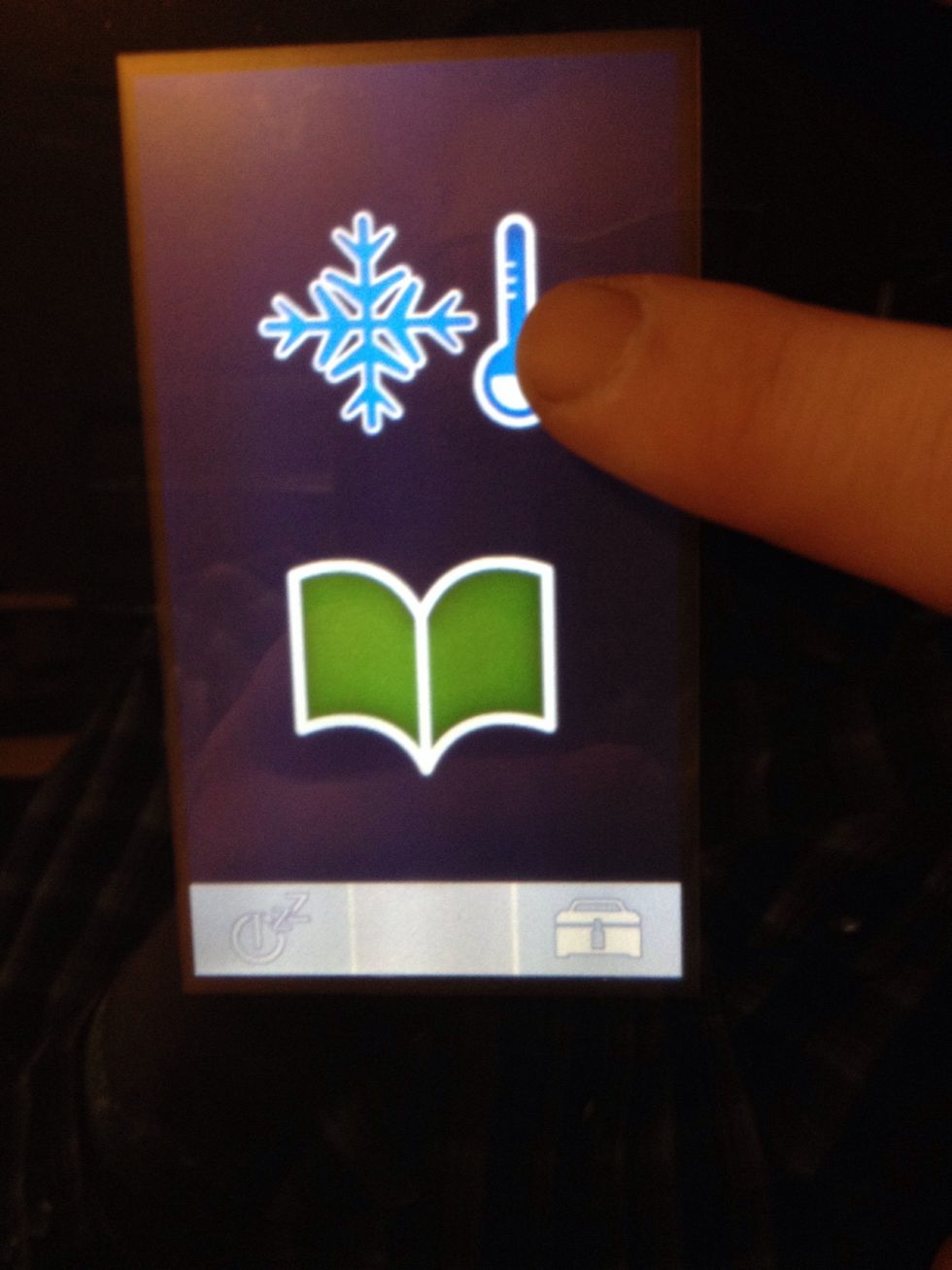 Select manual chill mode on your QC2-Touch unit.