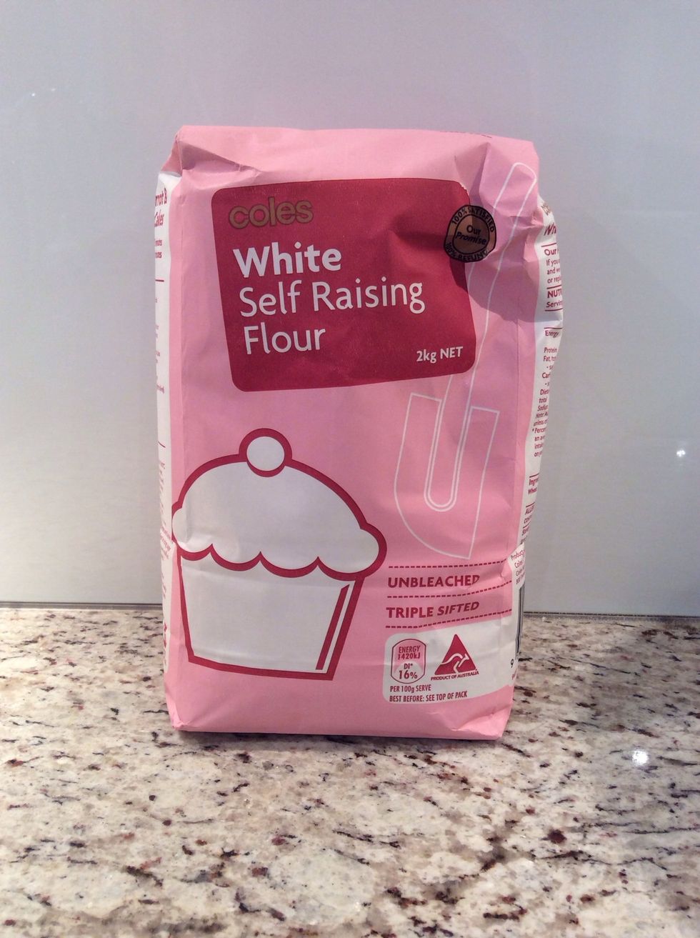 Self-raising flour (225g)