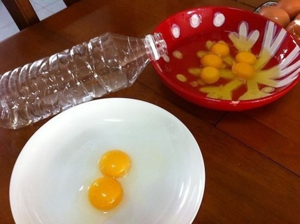 Separate the yolks from the whites. I used Samantha Thompson's guide w/c made my life waaay easier since I don't have a separator so Cheers to her!  (You could see her guide in one of my liked guides)