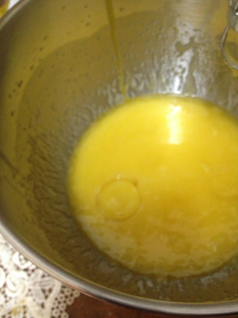 Separates the yolks of eggwhite and add the yolks one by one