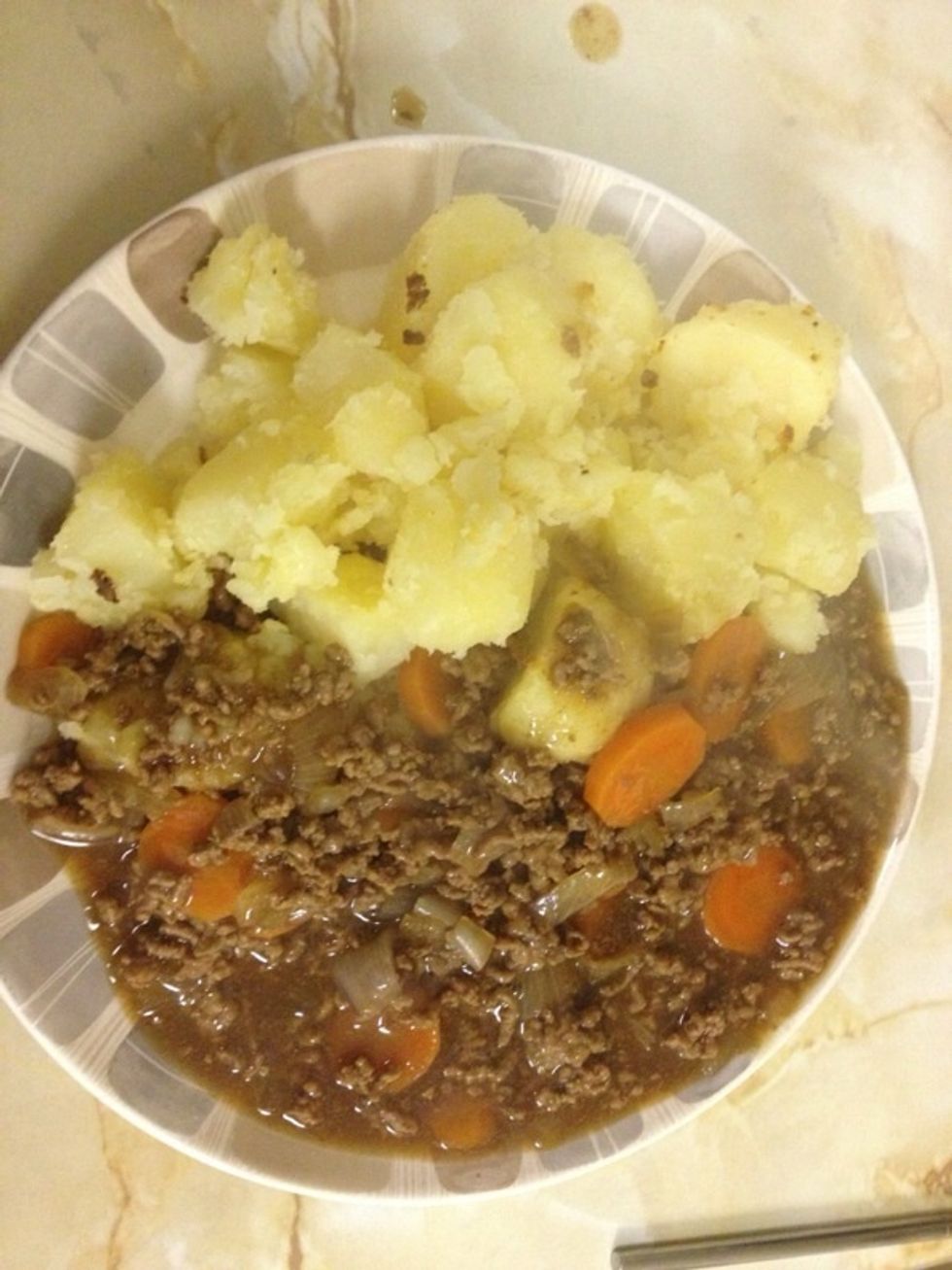 Serve and enjoy! I served it up with my amazing roast potatoes which are on snap guide also :0) thanks for looking, bye!