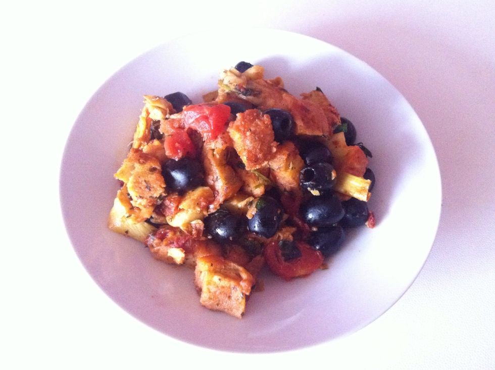 Serve hot (add chili as an option)