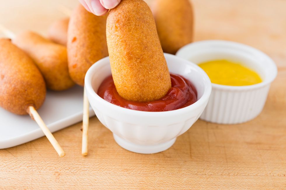 Serve immediately with your favorite dipping sauces and enjoy!