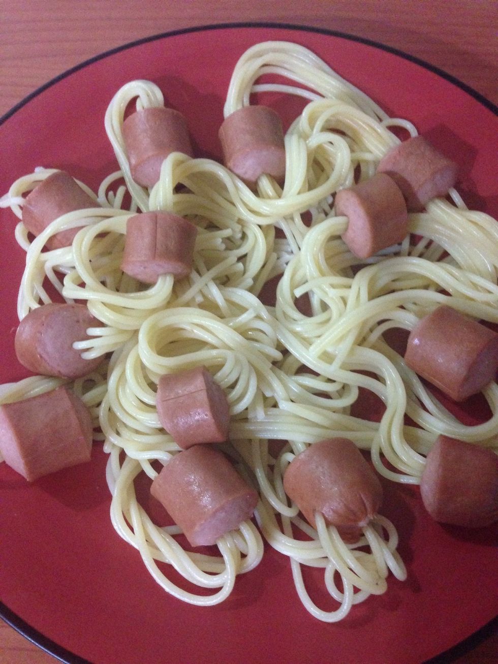 Serve in a plate ( servir )